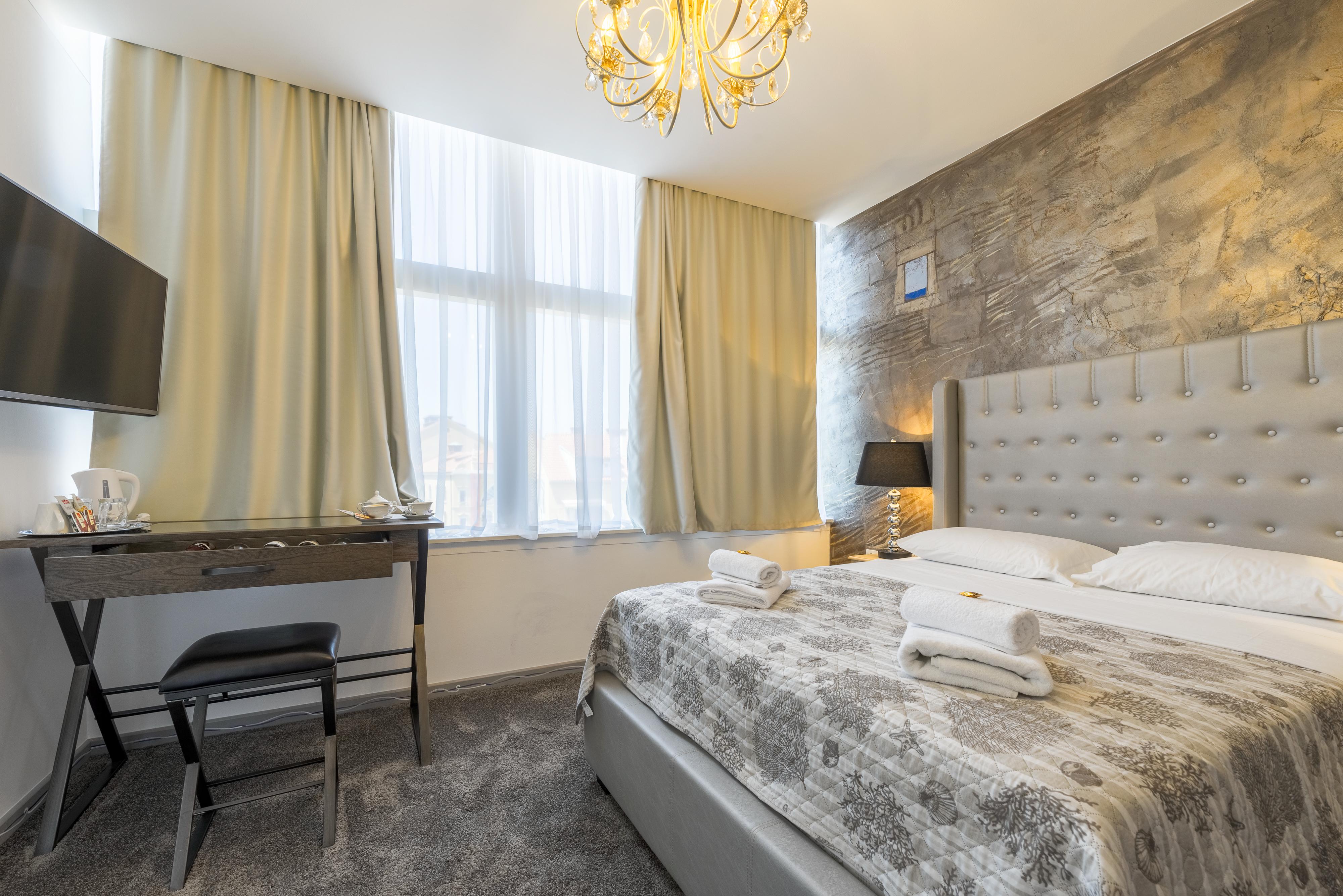Prima Luce Downtown Hotel Сплит Екстериор снимка