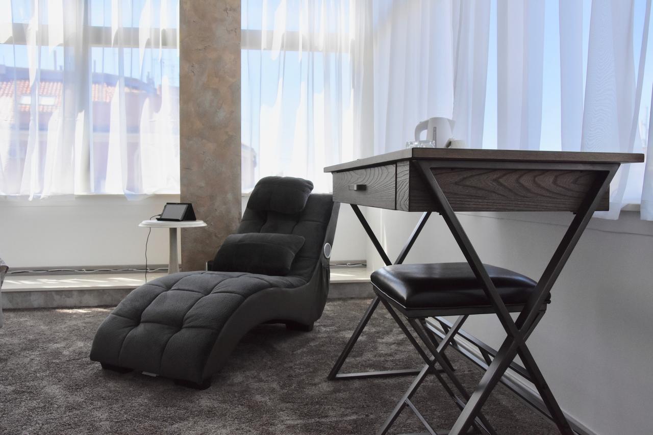 Prima Luce Downtown Hotel Сплит Екстериор снимка